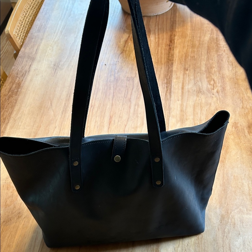 Chic Black Leather Tote Bag